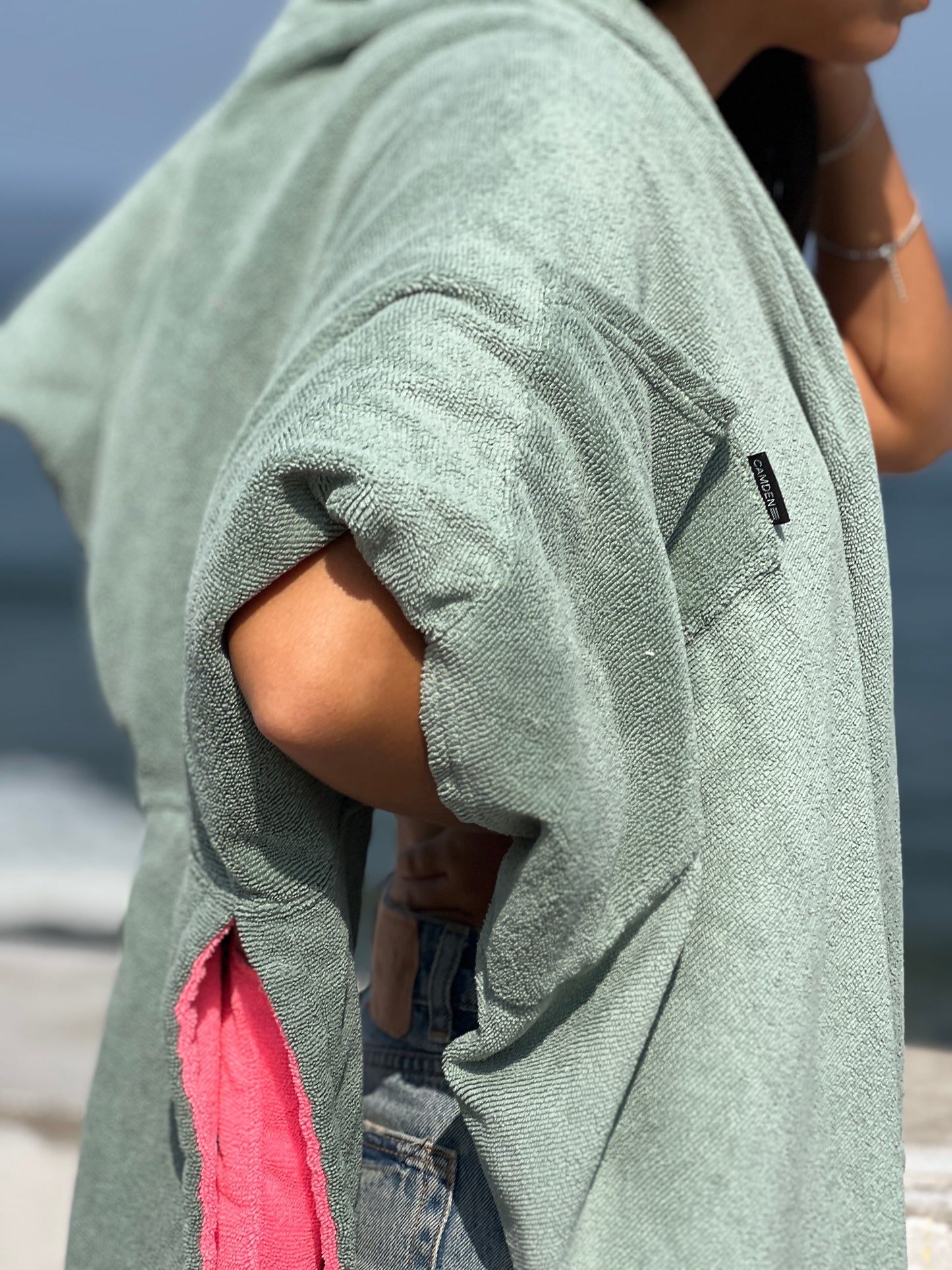 Poncho Camden Verde Olivo - Lila