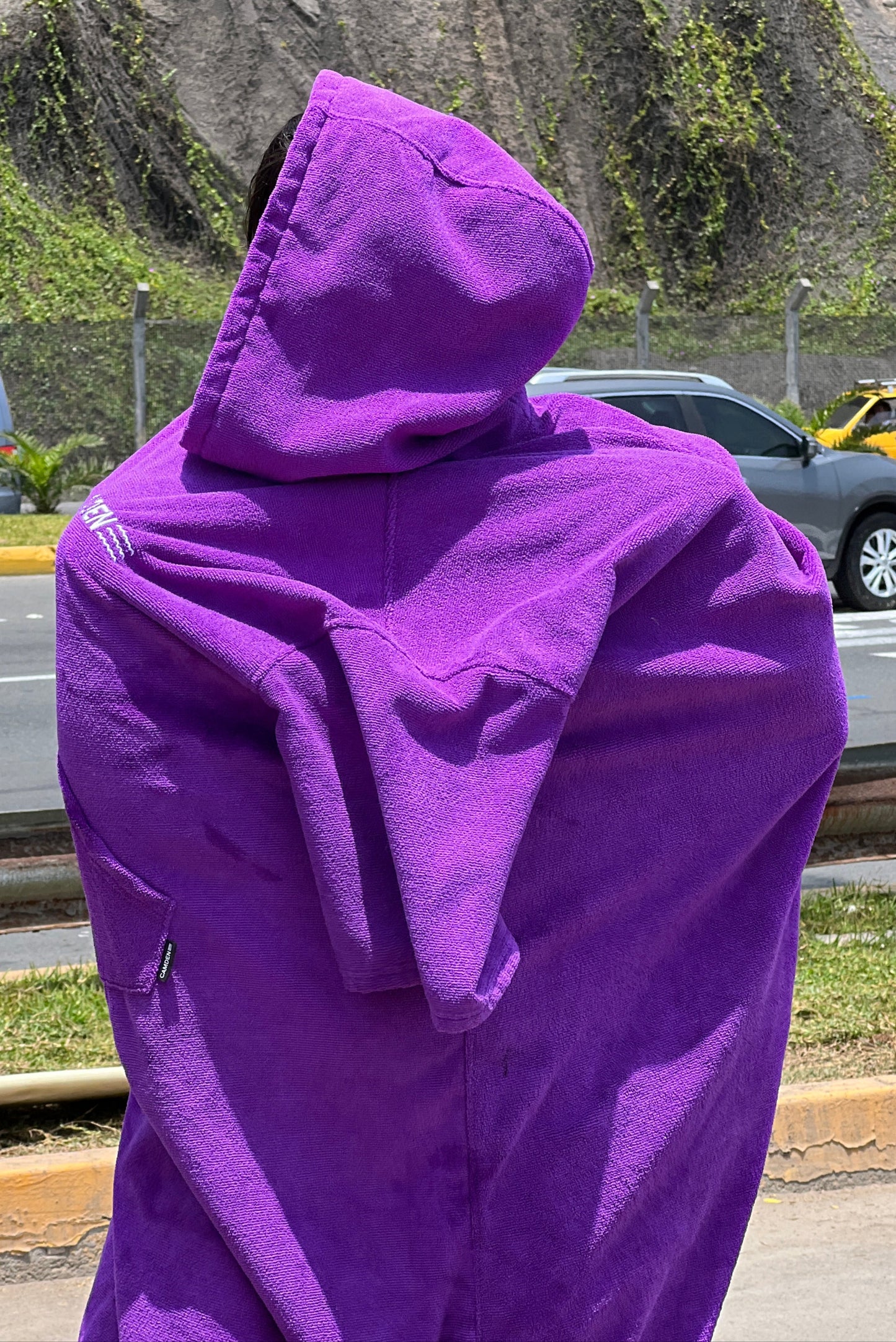Poncho Camden Niños Morado con capucha Turquesa