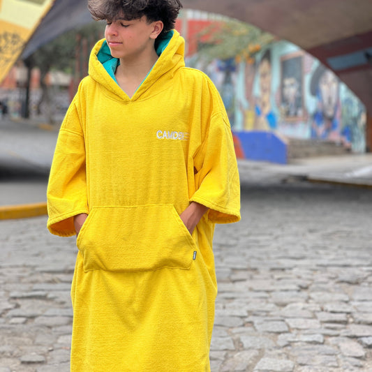 Poncho Camden Amarillo