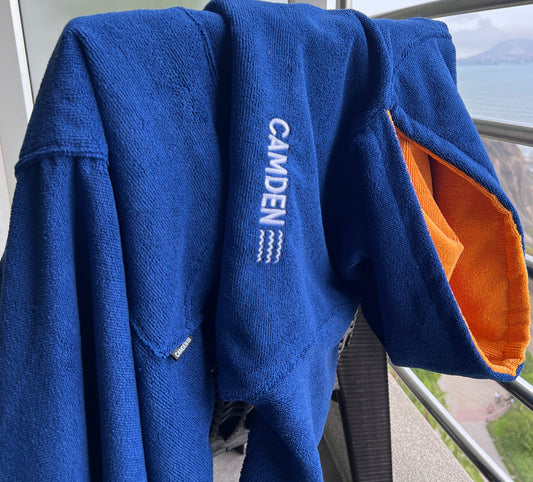 Poncho Camden Niños Azul Marino - Anaranjado